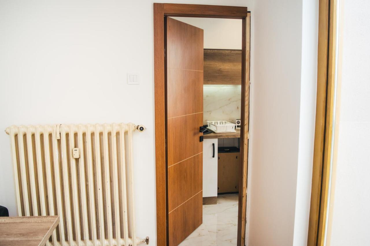 Aparment Theatre Appartement Ni Buitenkant foto